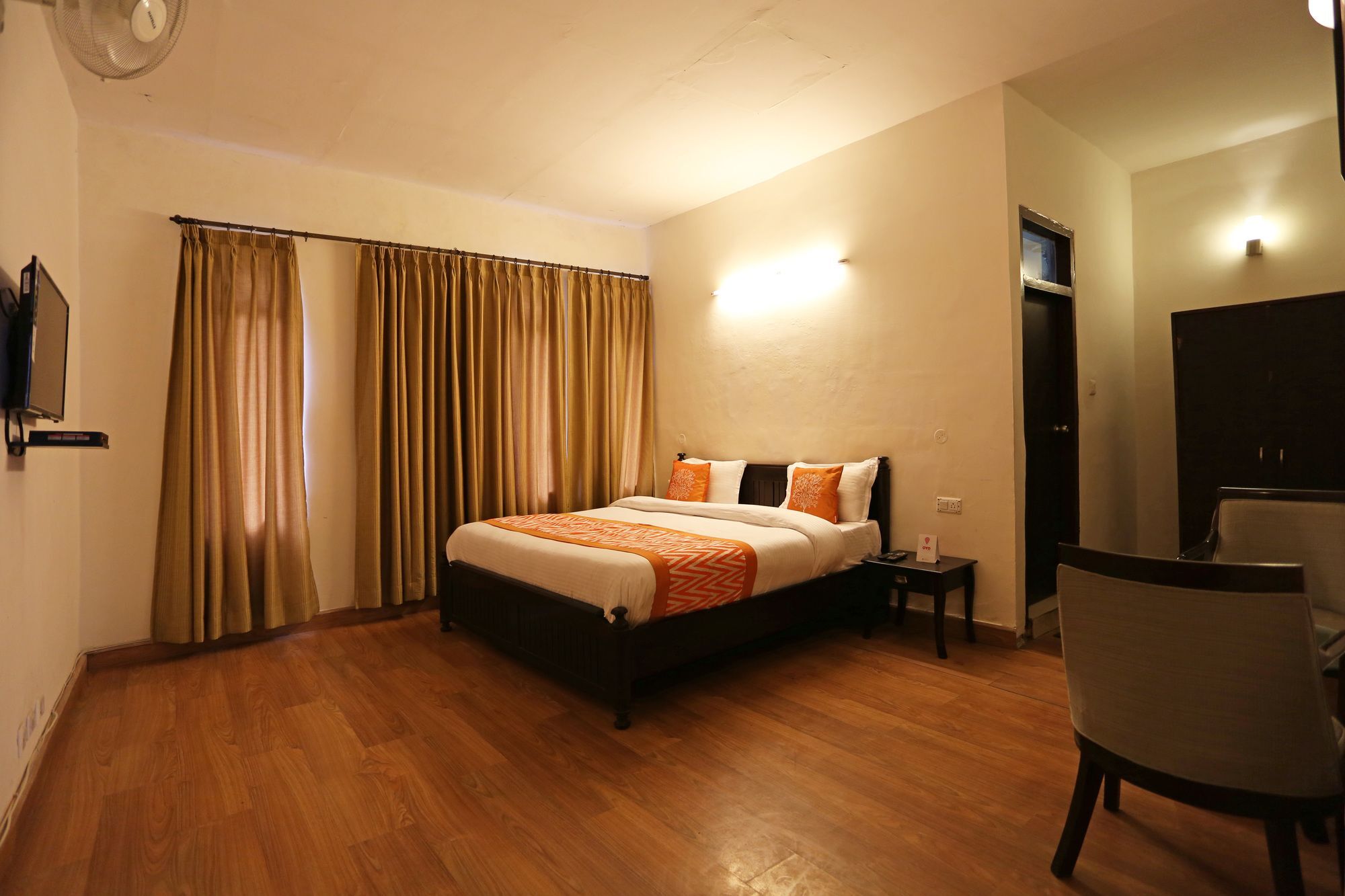 Langdale Manor Hotel Nainital Eksteriør billede