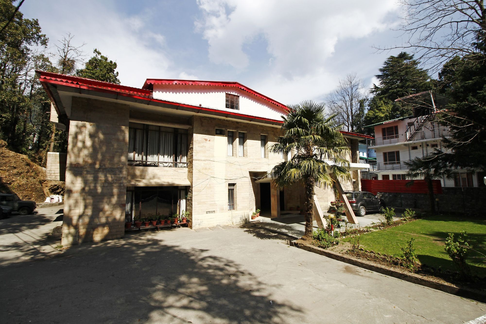 Langdale Manor Hotel Nainital Eksteriør billede